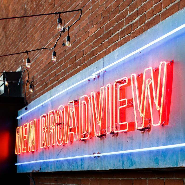 The Broadview Hotel Торонто Экстерьер фото